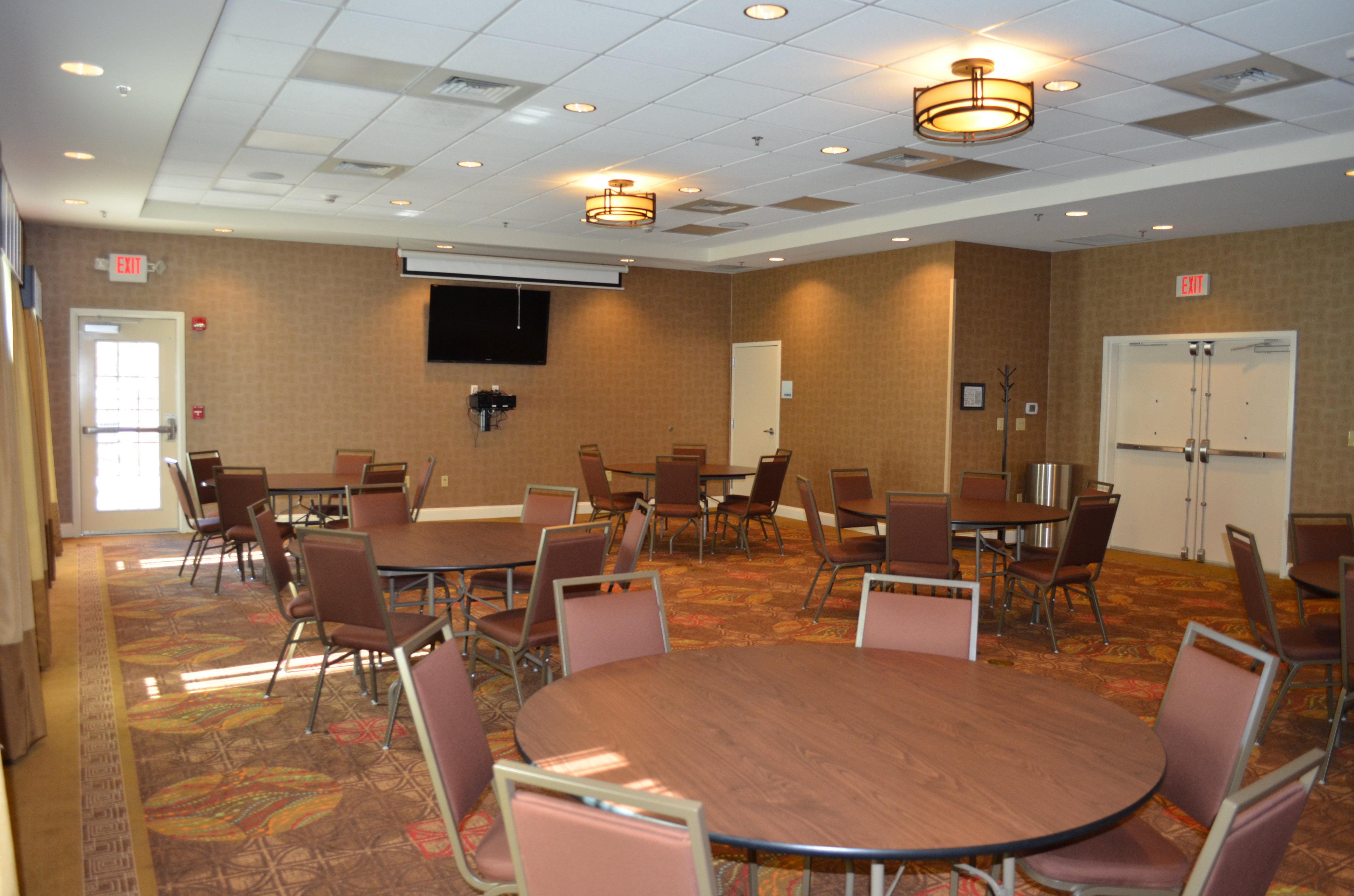 Holiday Inn Express & Suites - Smithfield/Selma By Ihg מראה חיצוני תמונה